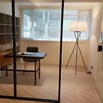 3 Bedrooms And 1 Study And 3 Bathrooms Near Taipei 101 & Mrt