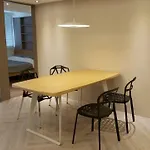 3 Bedrooms And 1 Study And 3 Bathrooms Near Taipei 101 & Mrt