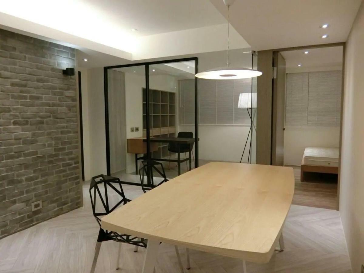 3 Bedrooms And 1 Study And 3 Bathrooms Near 101 & Mrt Taipei