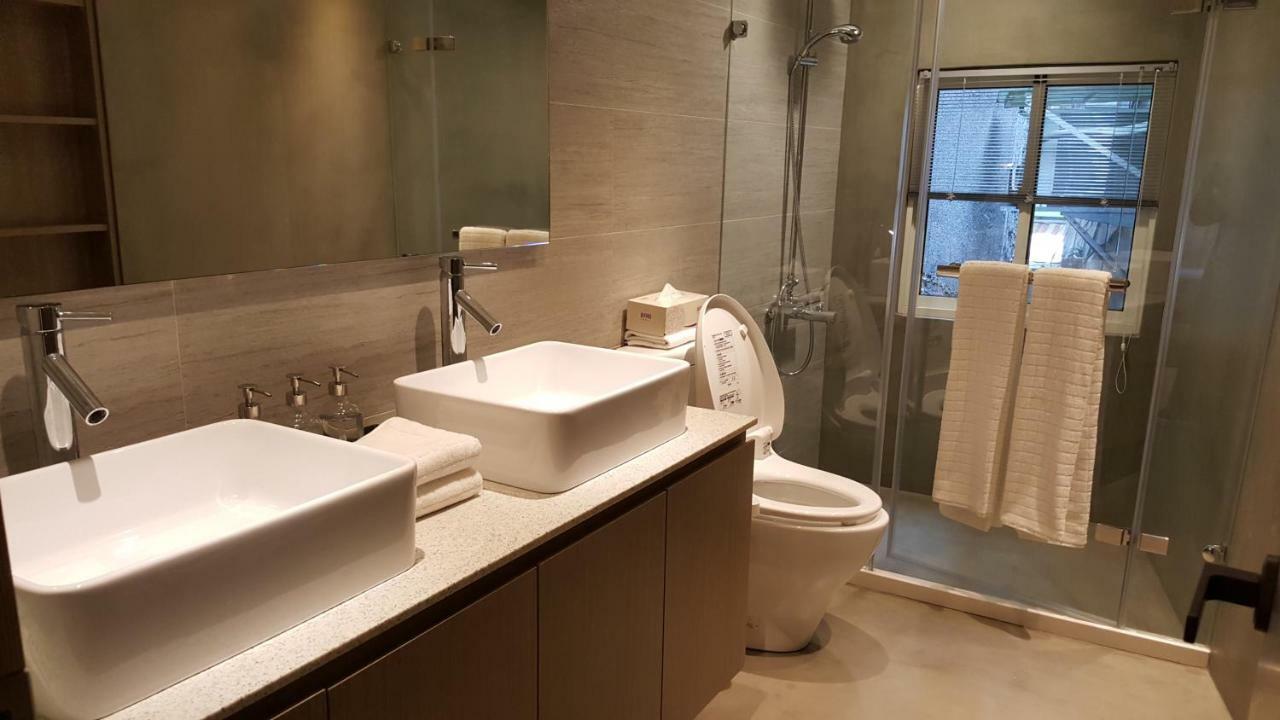 3 Bedrooms And 1 Study And 3 Bathrooms Near 101 & Mrt * Taipei