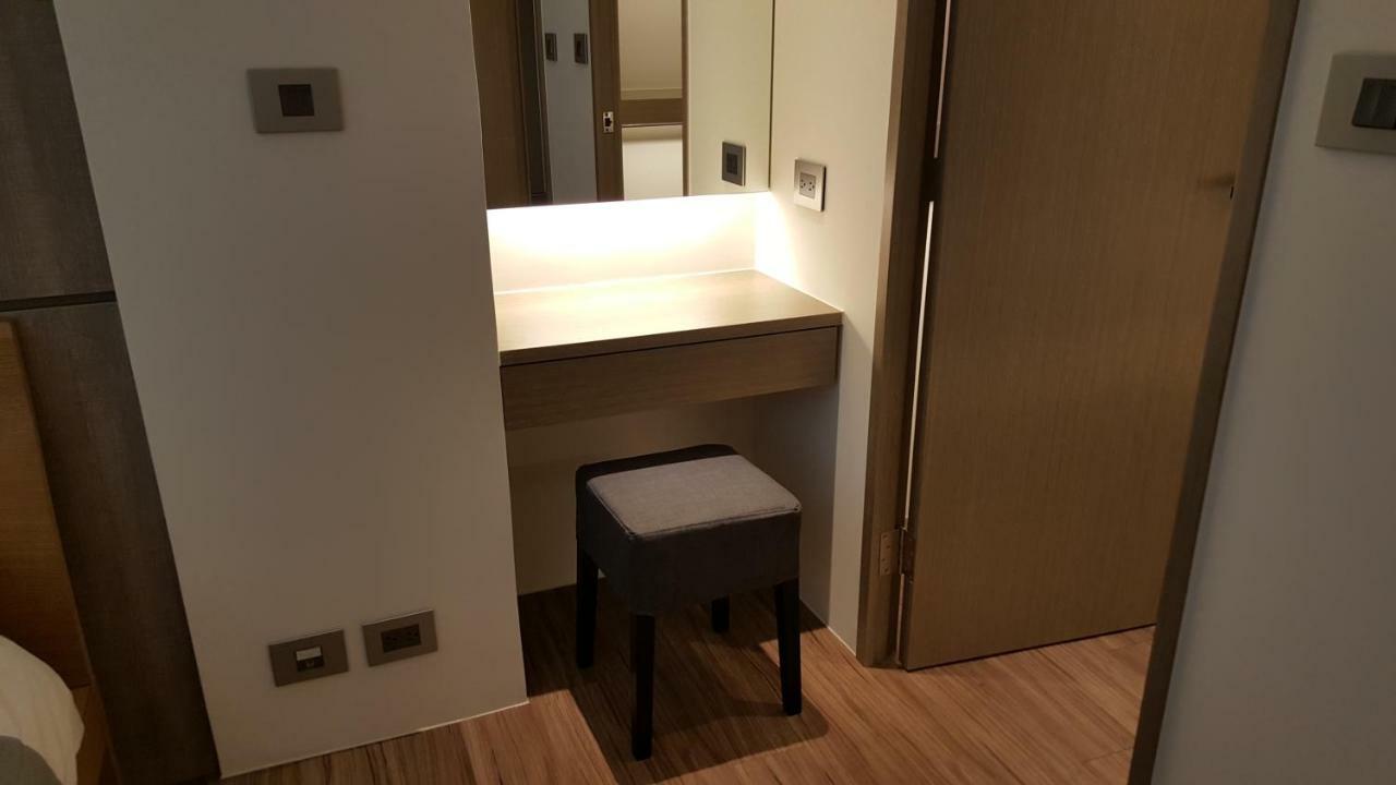 3 Bedrooms And 1 Study And 3 Bathrooms Near 101 & Mrt * Taipei