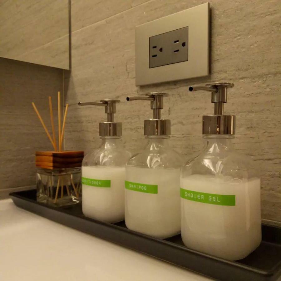 3 Bedrooms And 1 Study And 3 Bathrooms Near 101 & Mrt Taipei