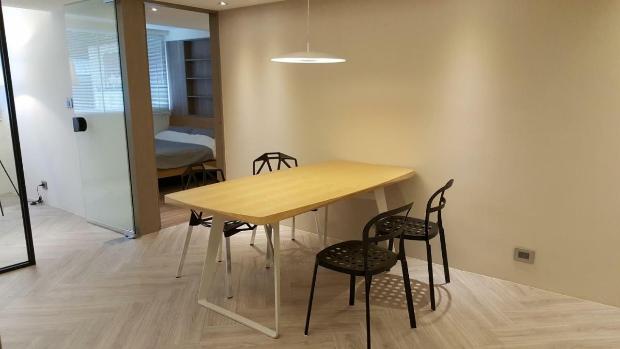 3 Bedrooms And 1 Study And 3 Bathrooms Near 101 & Mrt Apartment