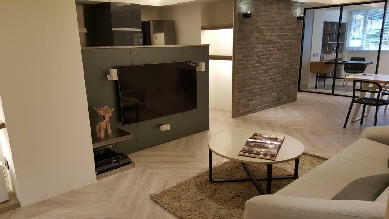 3 Bedrooms And 1 Study And 3 Bathrooms Near 101 & Mrt *